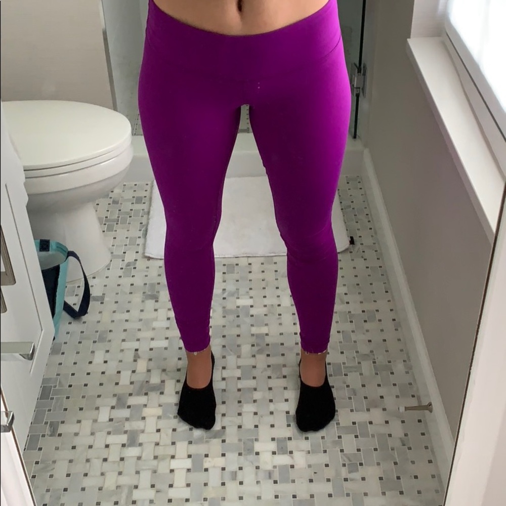 LULULEMON magenta full length leggings